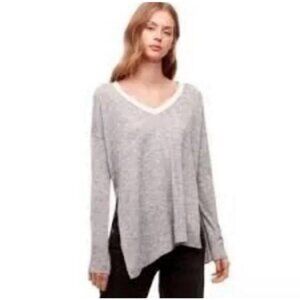 Womens Wilfred Gray VNeck Long Sleeve Sweater Size L